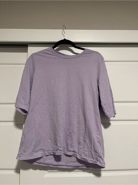 The Classic Tee Lavender Short Sleeve Crewneck Tee